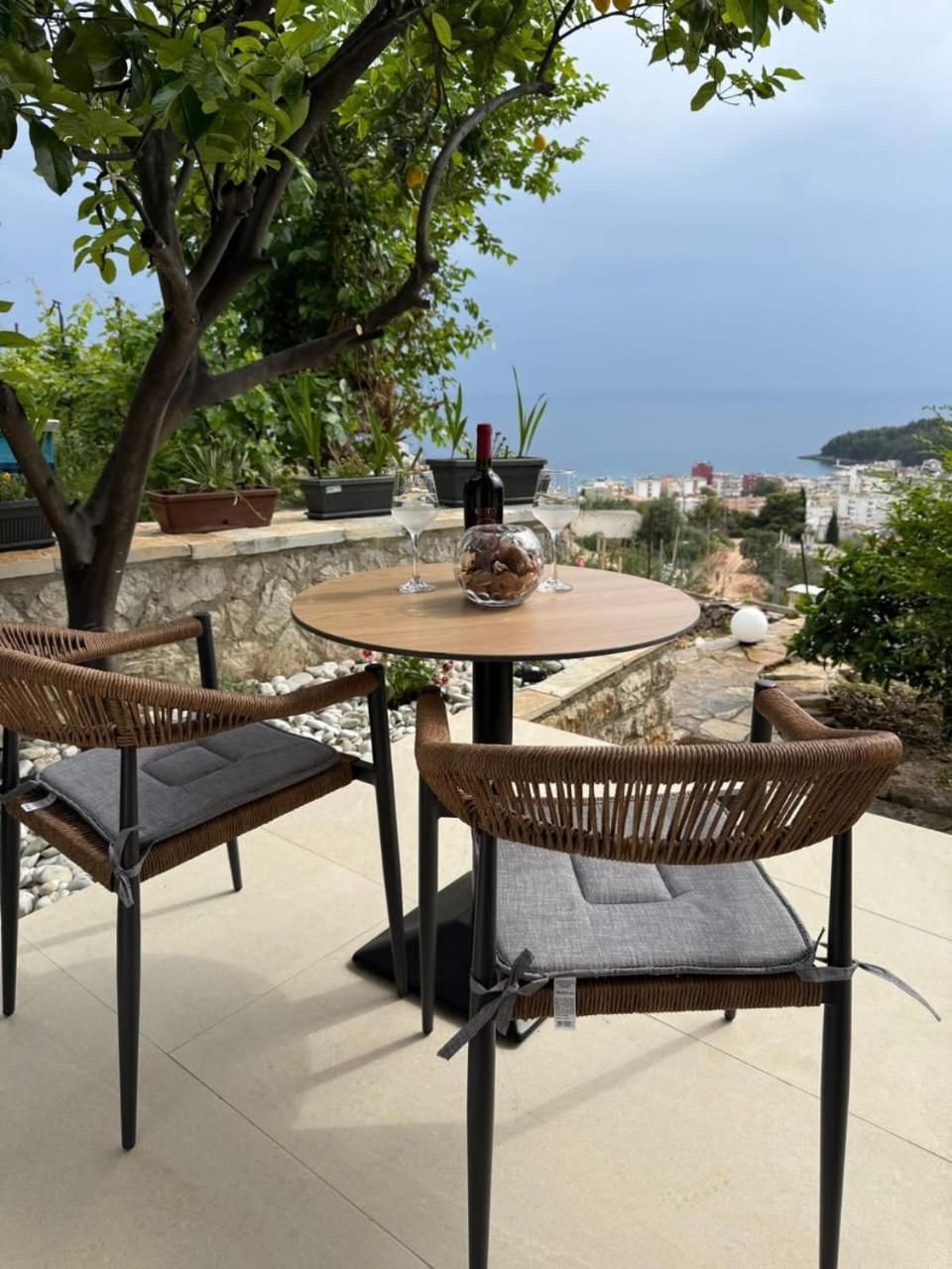 Escape Rooms Himare Exterior photo